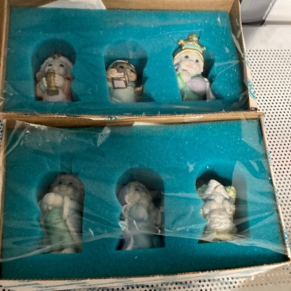 dreamsicles Holiday Vintage 995 Dreamsicles Navity Assortment 2 3